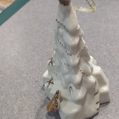 White and gold porcelain tree ornament