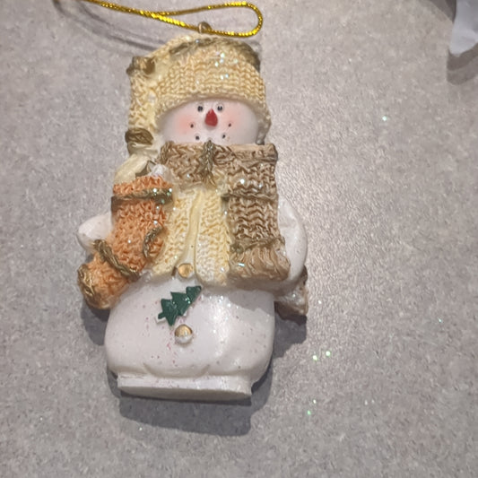 Polycrylic snowman ornament with stocking yellow