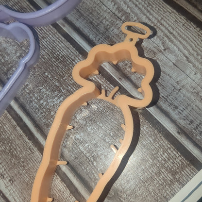 CE7 Easter cookie cutter 3 Hallmark