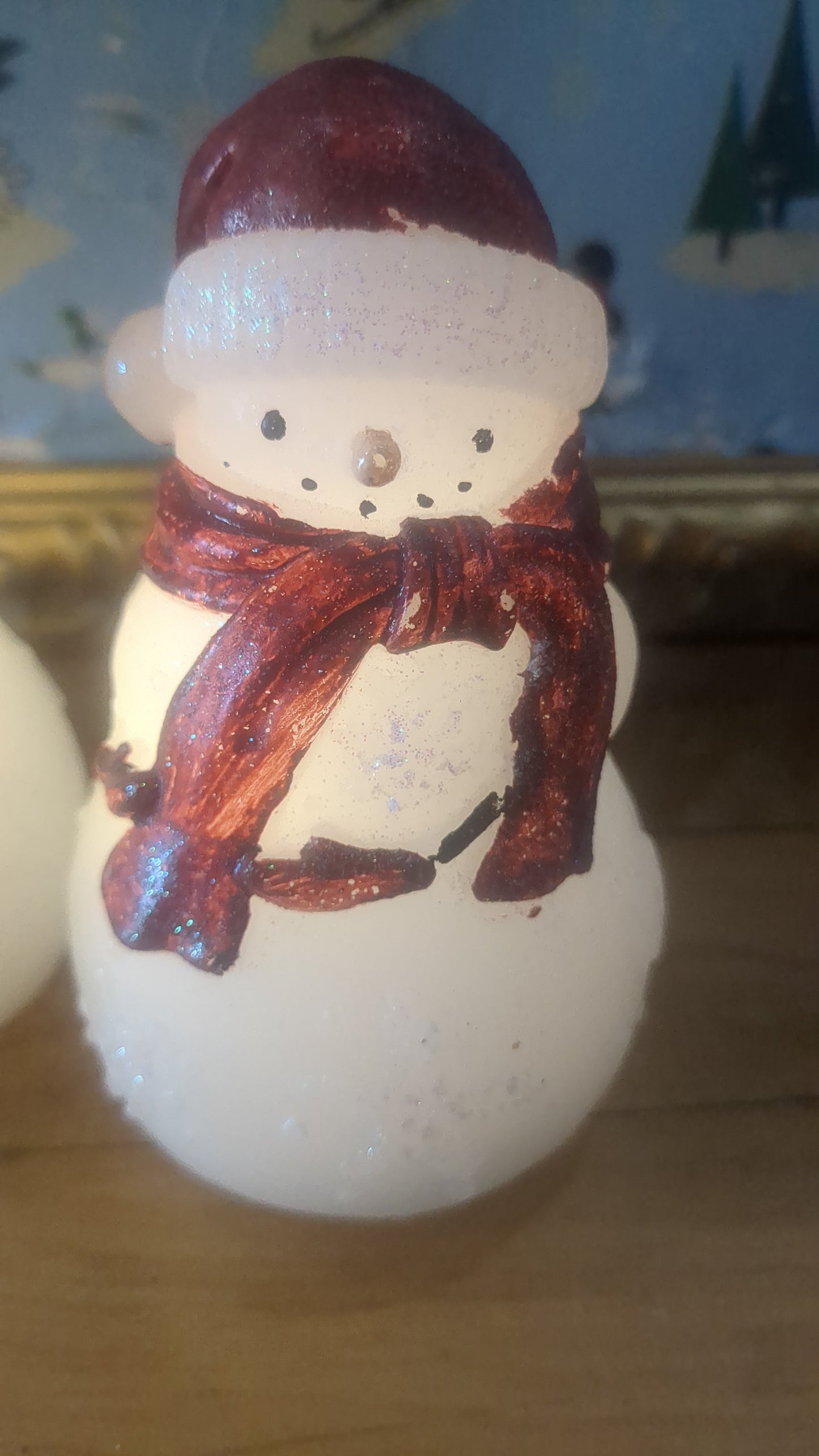 Set of 3 wax lit snowmen