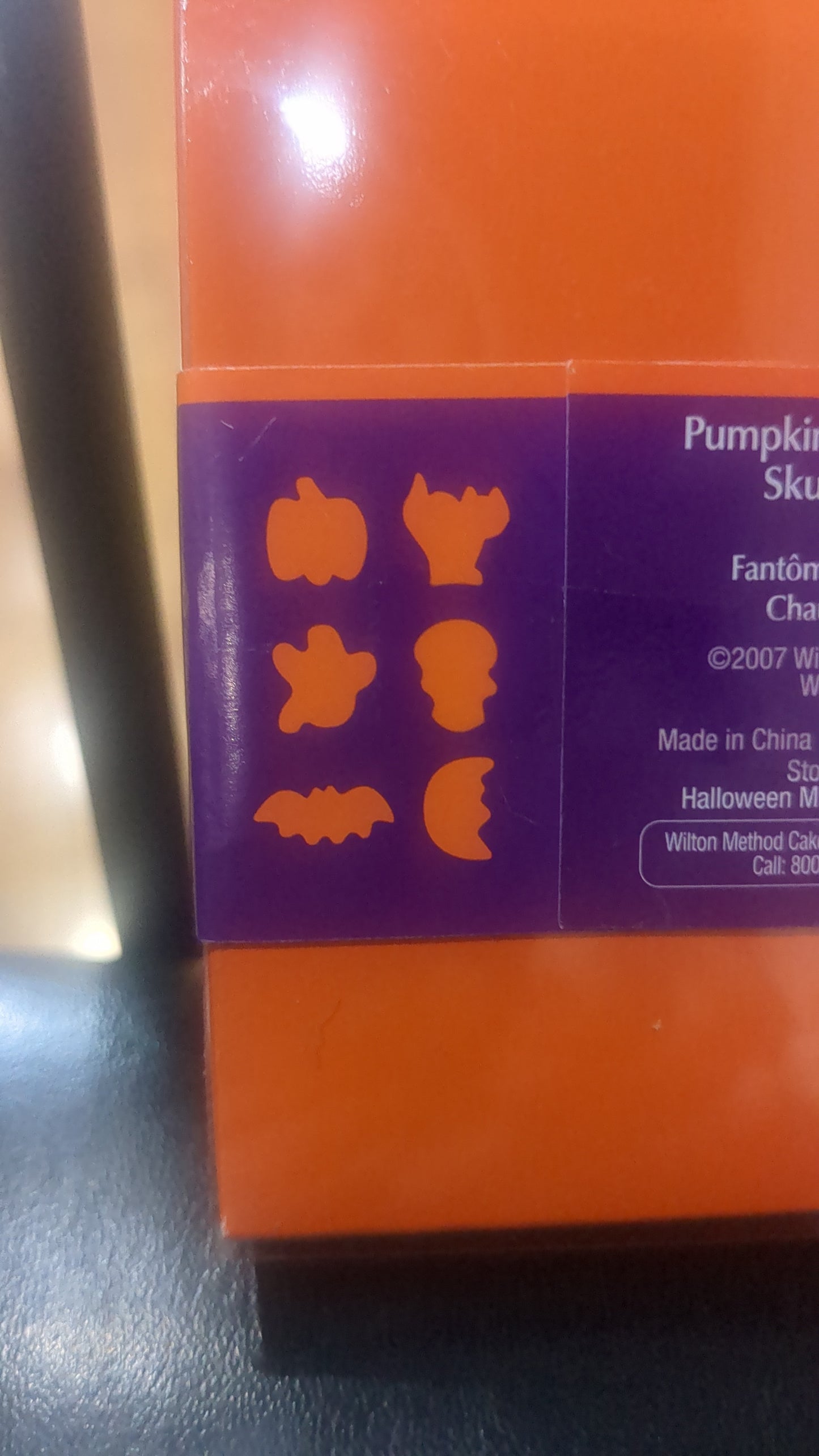 Wilton Halloween six piece mini cookie cutter set unopened