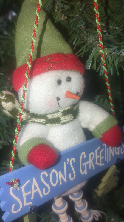 Snowman door hanger Season's Greetings  Avon