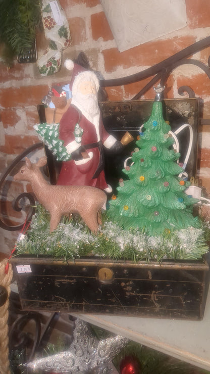 Christmas Vinette or assemblage