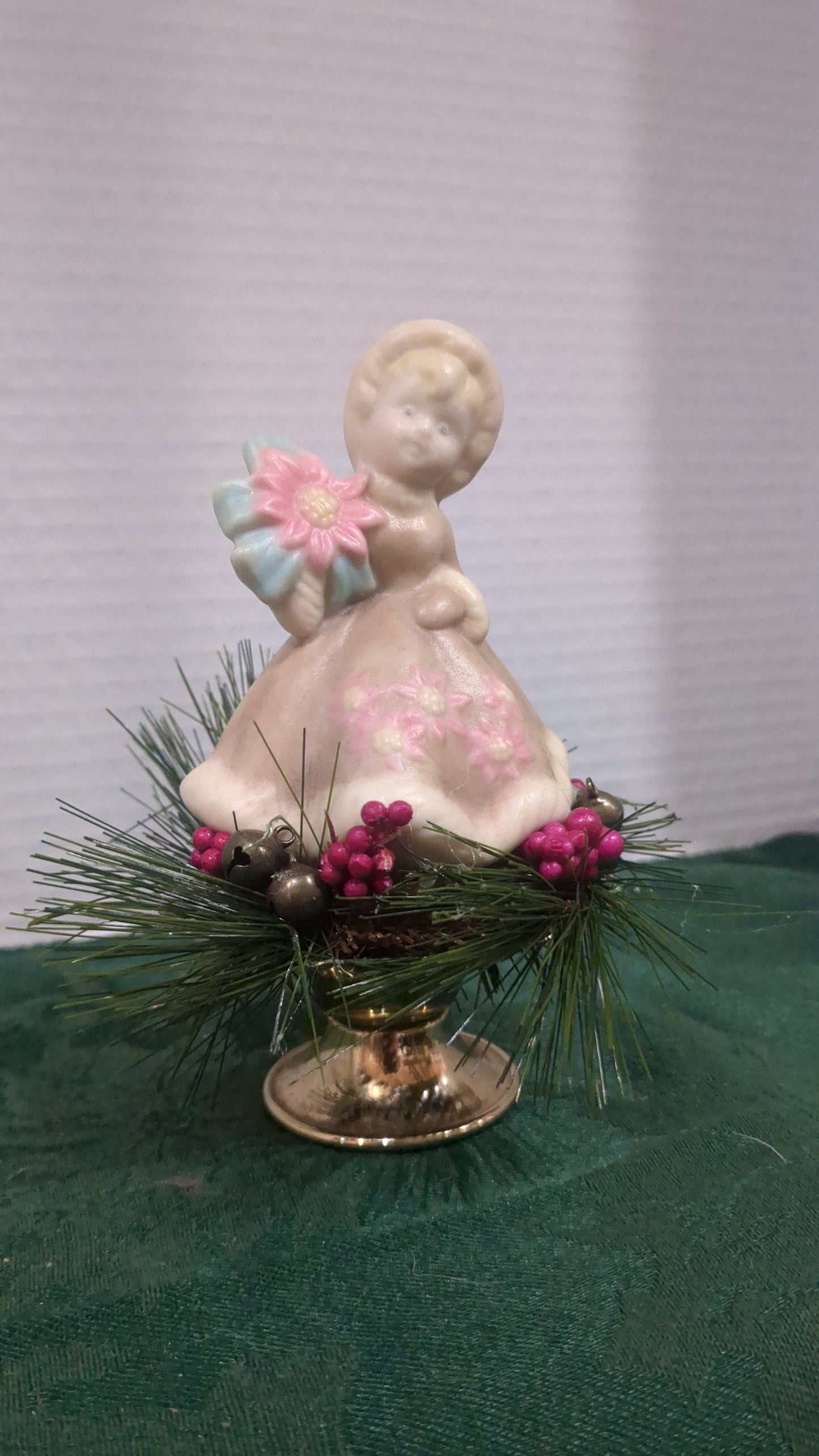 Small Christmas sculpture